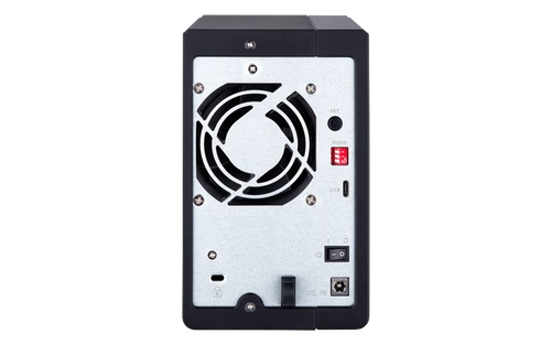 QNAP TR-002 2x SSD | HDD 3.5” expansion unit