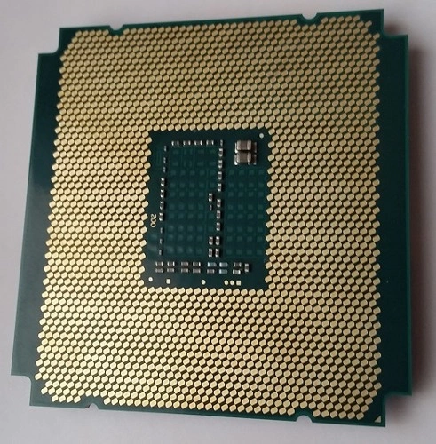Intel® Xeon® Procesor E5-1620v2 SR1AR (10M Cache, 4x 3.7GHz)