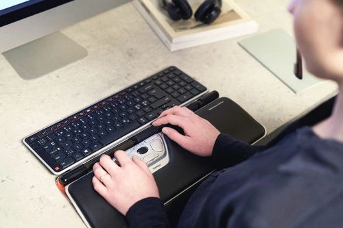 Wired mouse Contour RollerMouse Red Plus CDRMRED10210